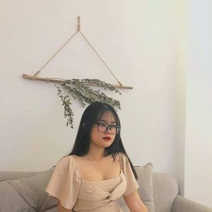 Meet your Posher, Binh ly